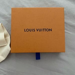 authentic Louis Vuitton small gift box